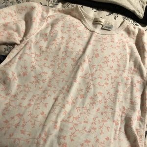 White and pink thermal